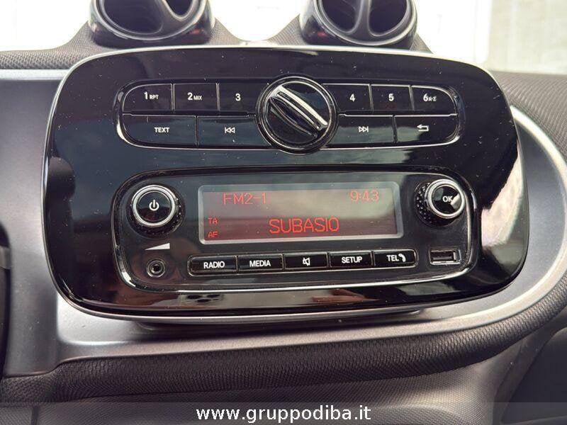 smart forfour Smart II 2015 Benzina 0.9 t Crosstown Passion 90cv twinamic