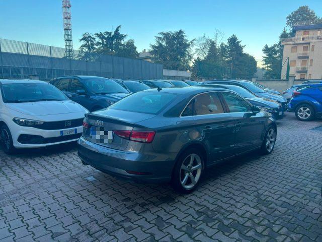 AUDI A3 Sedan 1.5 TFSI COD S tronic Business