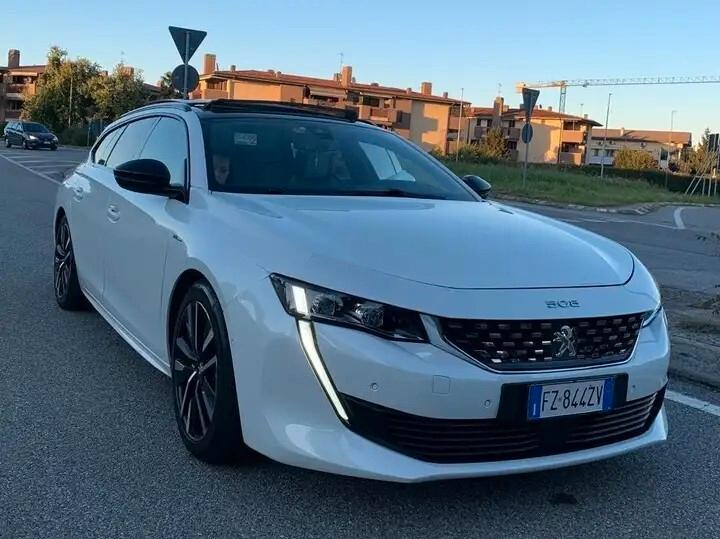 Peugeot 508 Plug-in Hybrid 225 e-EAT8 SW GT Line