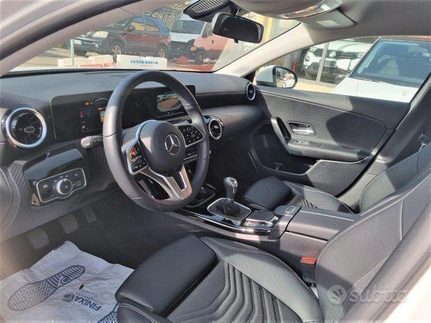 MERCEDES Classe A180 116cv LED