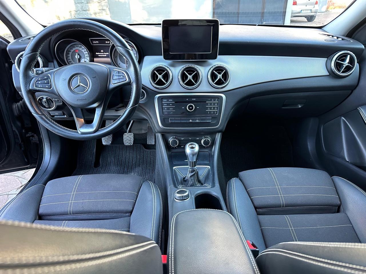 Mercedes-benz GLA 180 d Sport