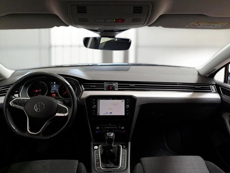 VOLKSWAGEN PASSAT VARIANT 2.0 TDI SCR EVO 110KW BUSINESS STATION WAGON