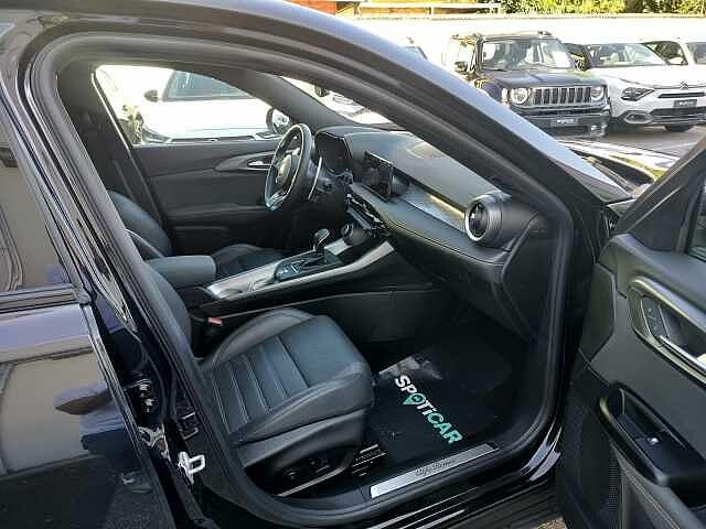 Alfa Romeo Tonale 1.5 130 CV MHEV TCT7 Veloce