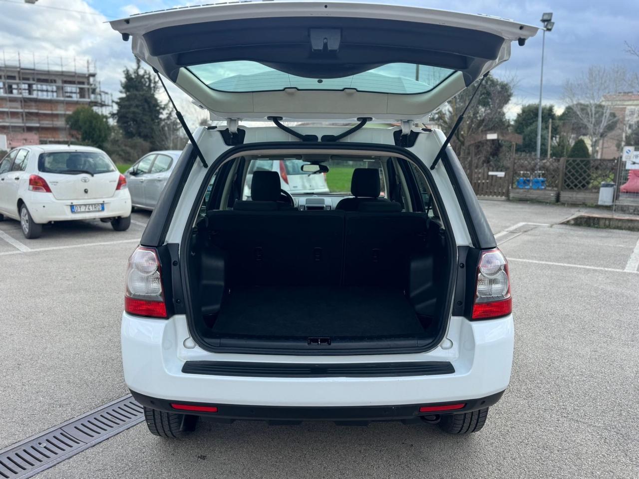 Land Rover Freelander 2.2 TD4 S.W. S