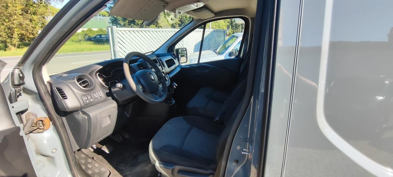 Renault Trafic T29 2.0 dCi 120CV PC-TN Furgone Ice