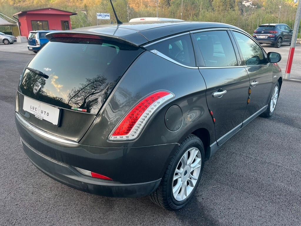 Lancia Delta 1.6 MJT DPF 105 CV Gold