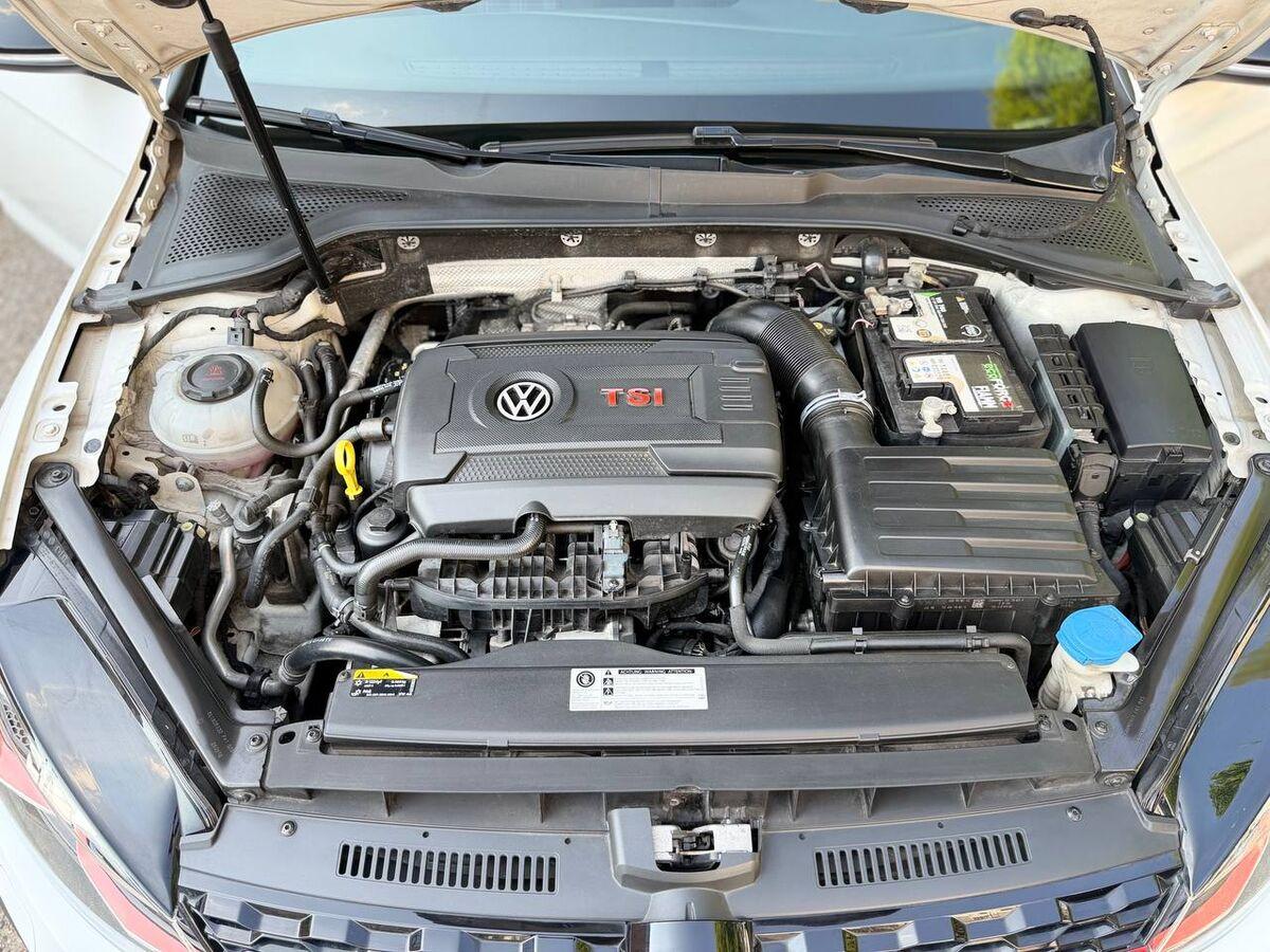 Volkswagen Golf 2.0 tsi Gti Performance 245cv dsg