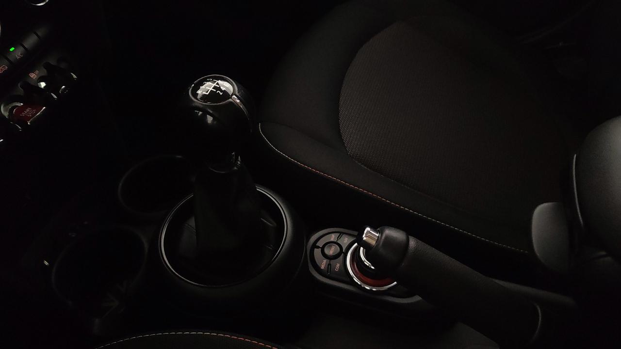 MINI Mini 5p 1.5 Cooper D Business