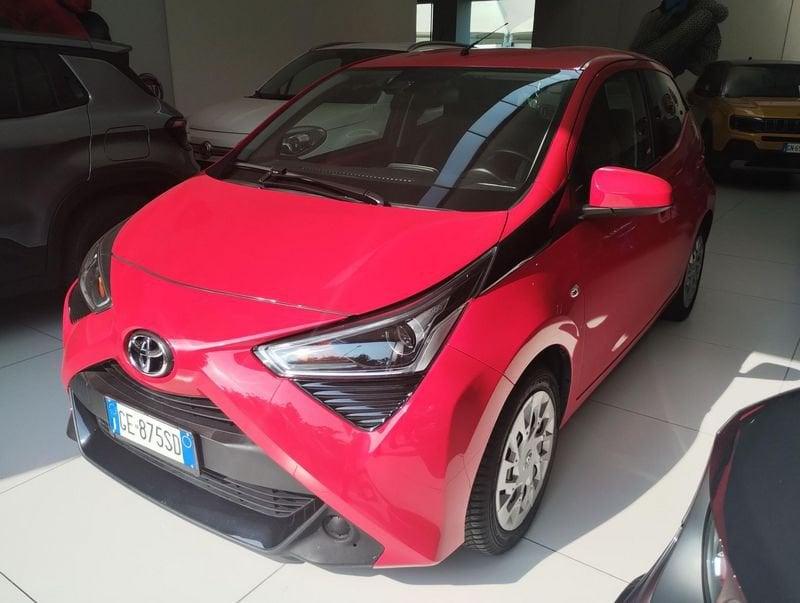 Toyota Aygo Connect 1.0 VVT-i 72 CV 5 porte x-cool MMT