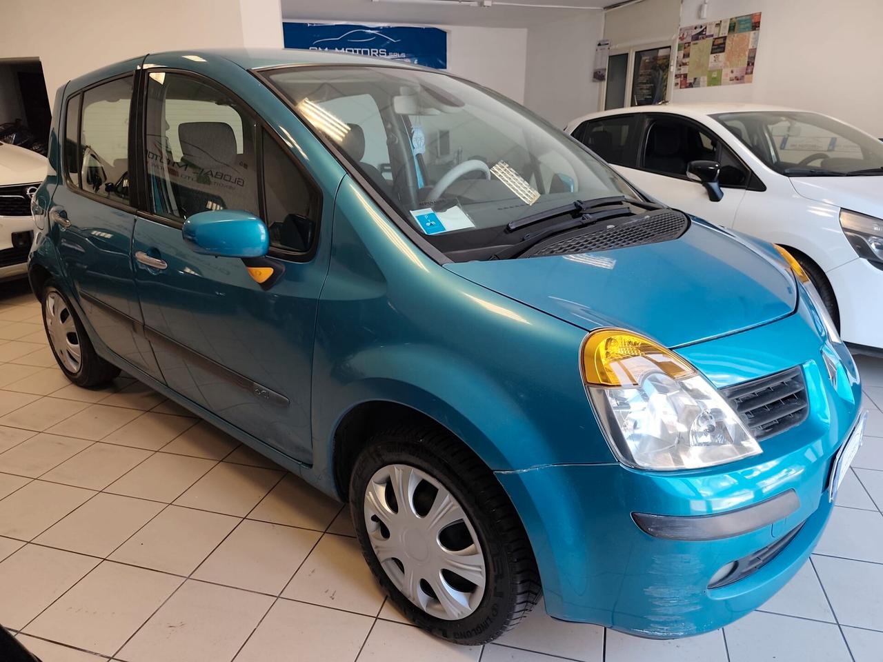 Renault Modus 1.5 dCi 82CV Luxe Privilège