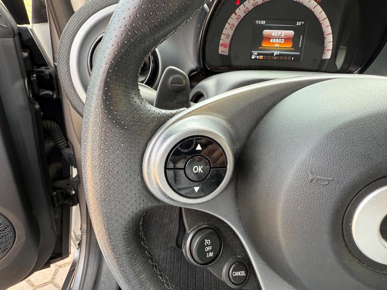 Smart ForTwo 70 1.0 twinamic BRABUS Style