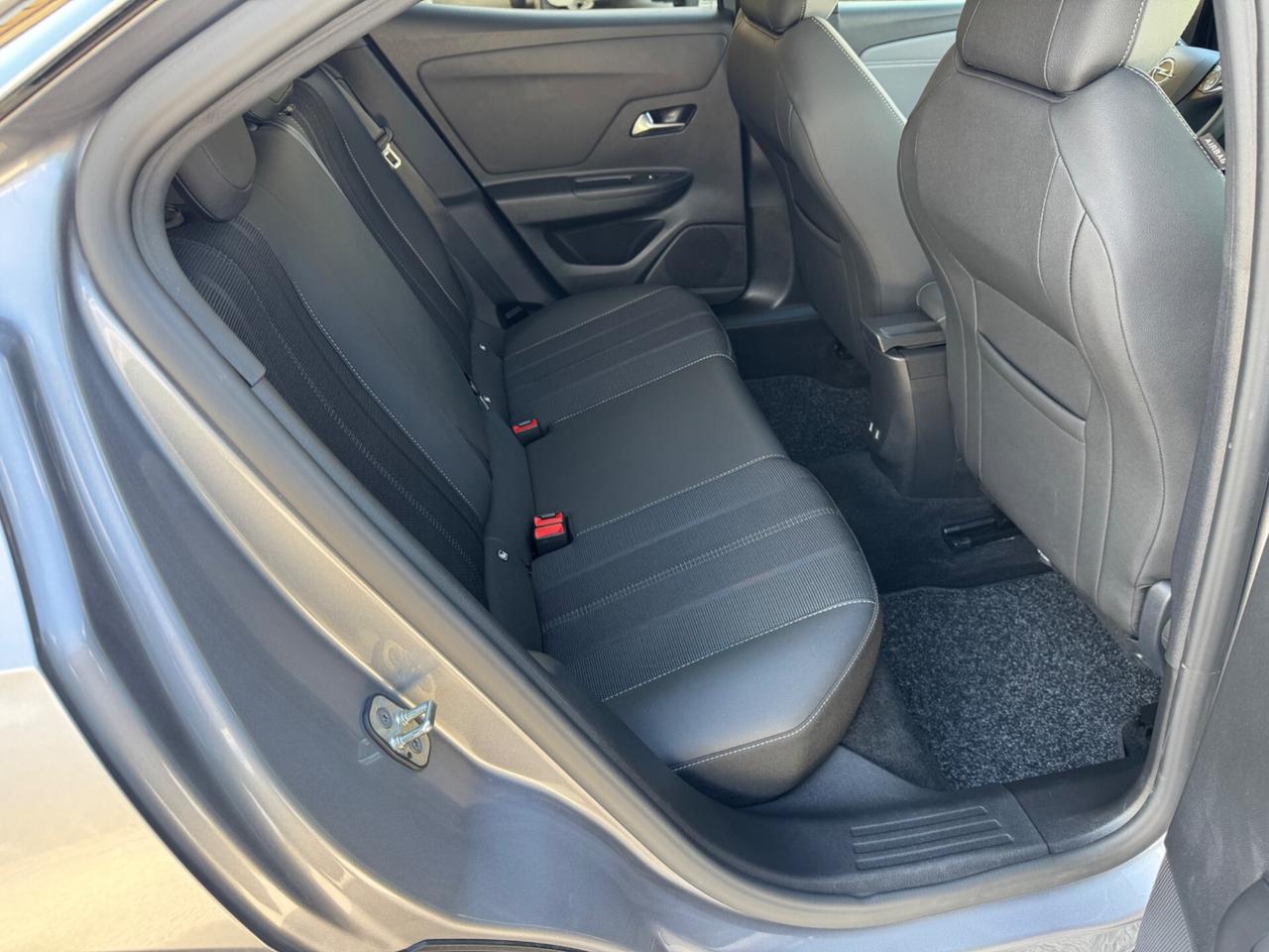Opel Mokka 1.5 diesel Elegance(km 27.000)