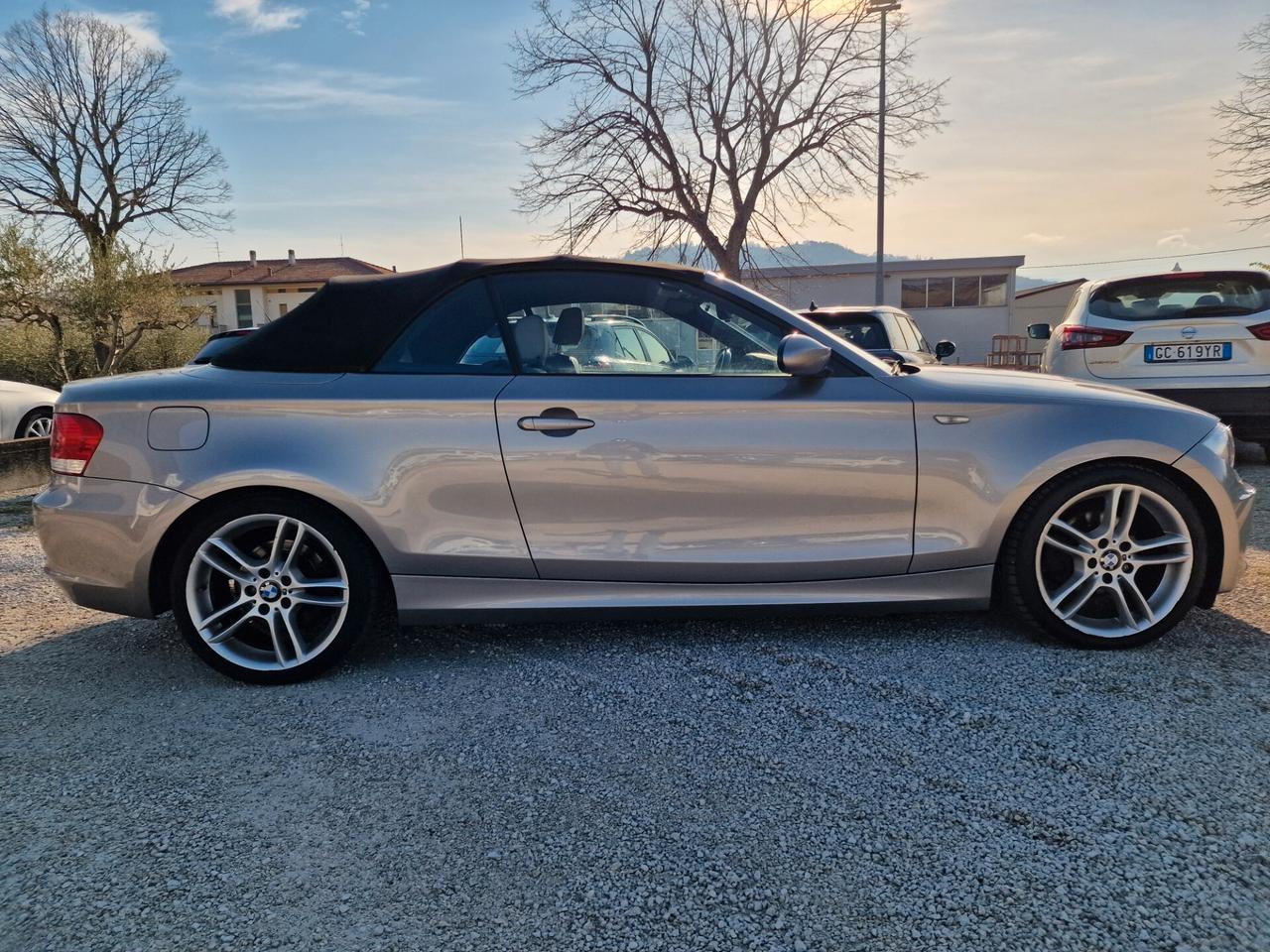 Bmw 118i Cabrio Attiva 143 CV
