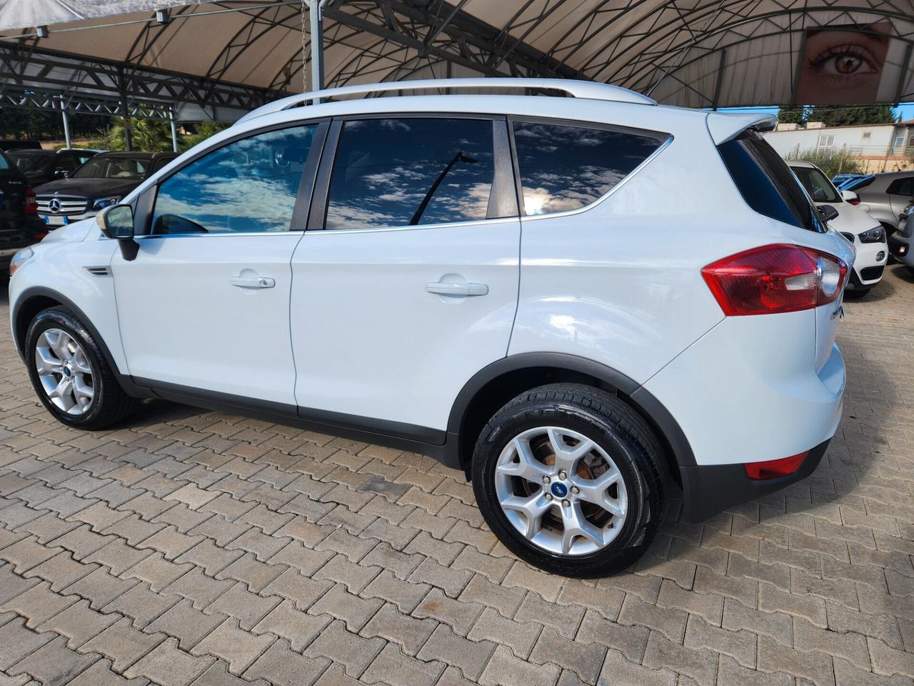 Ford Kuga 20 140Cv