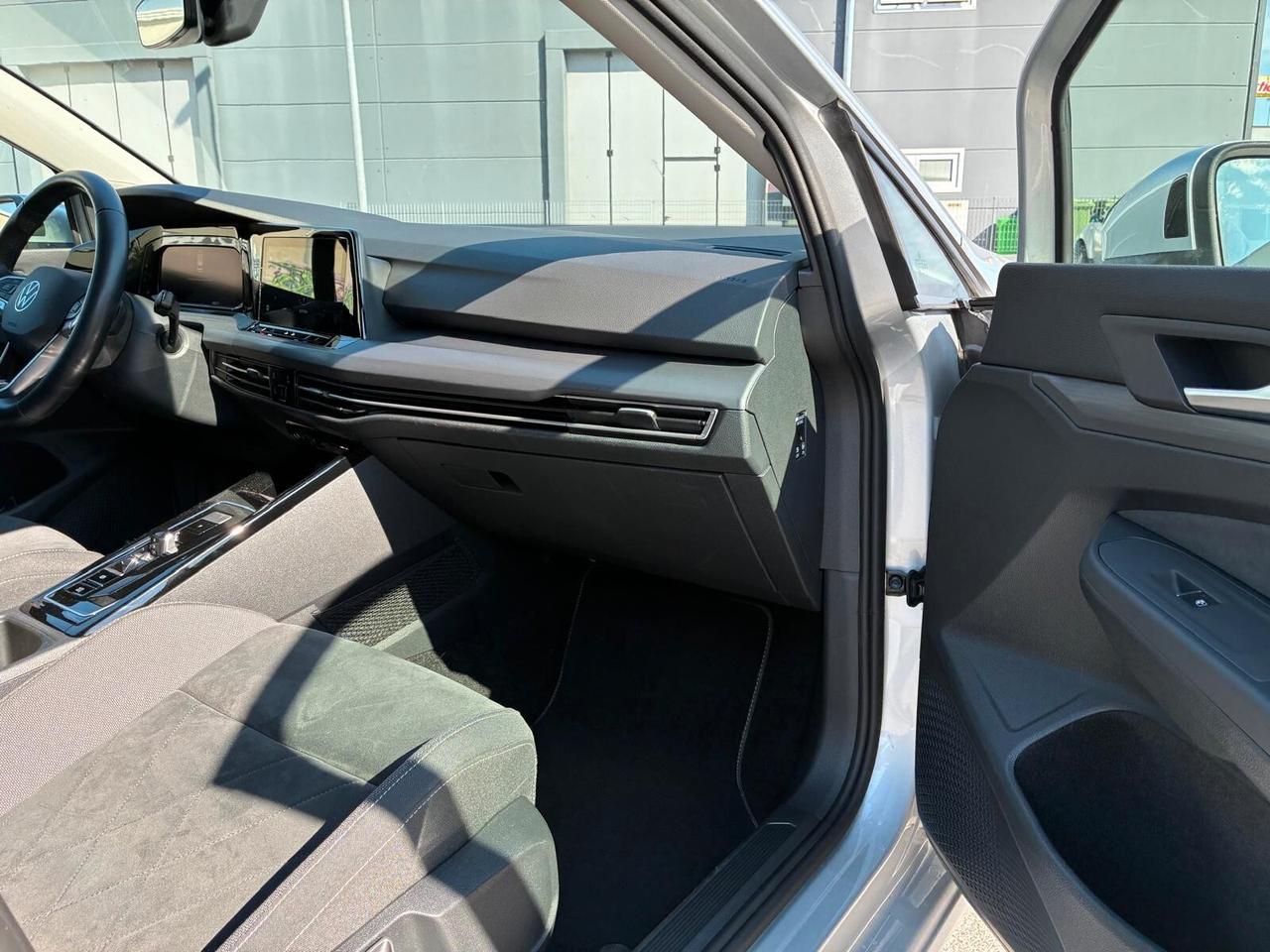 Volkswagen Golf Variant 2.0 TDI SCR DSG Style