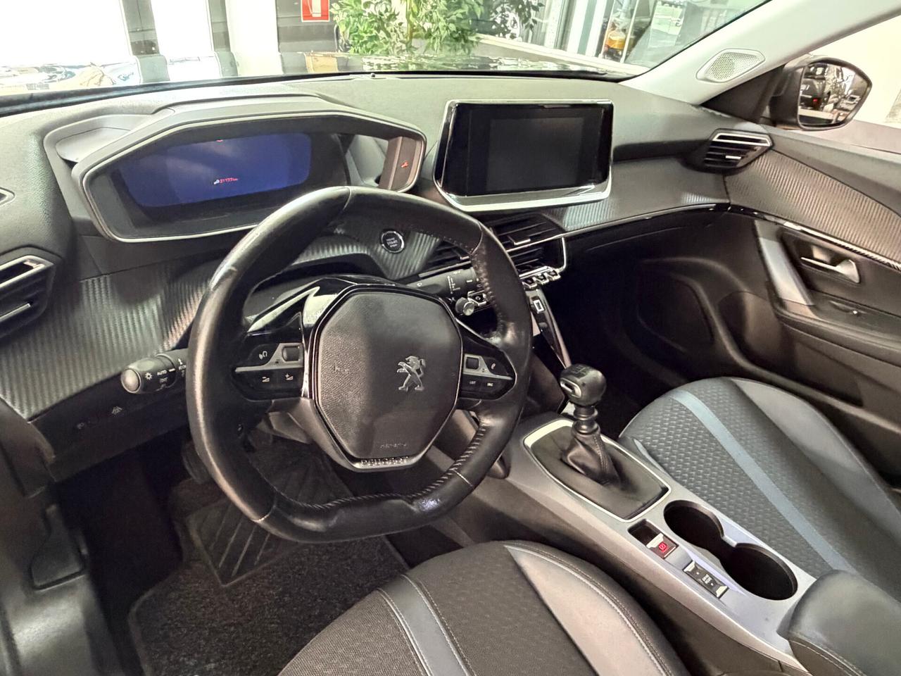 Peugeot 2008 PureTech 130 S&S Allure - KM 31.000