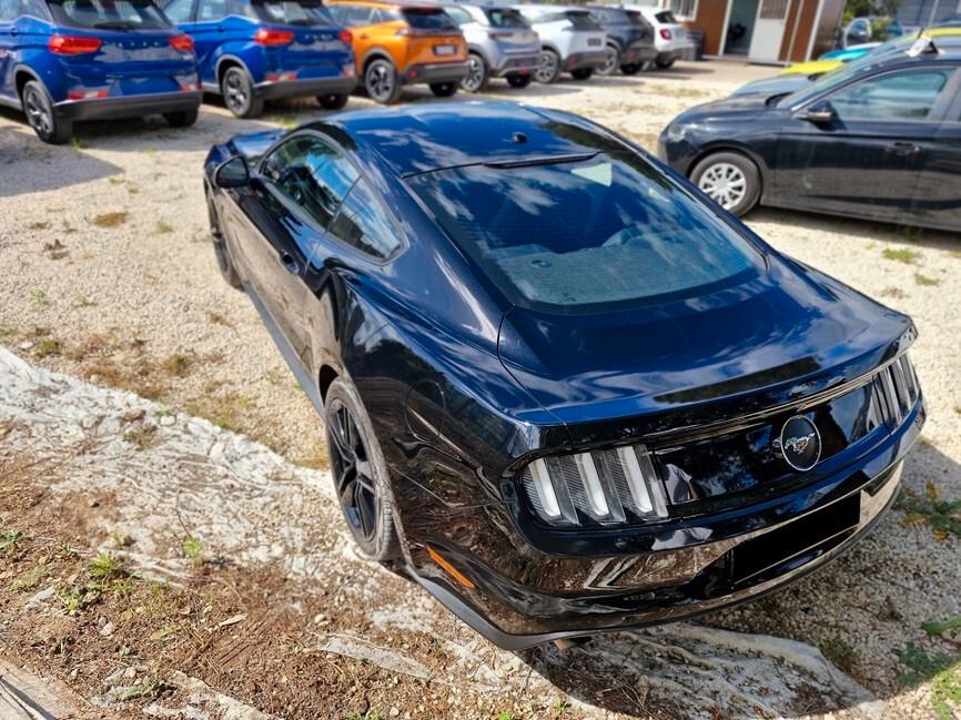 Ford Mustang Fastback 2.3 EcoBoost