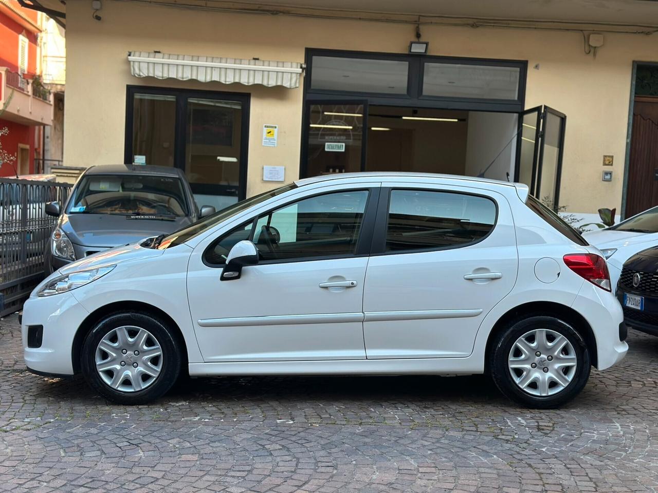 Peugeot 207 Plus GPL 1.4 8V 75CV 5 PORTE