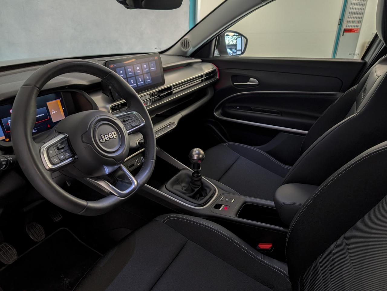 Jeep Avenger 1.2 Turbo 100cv Summit