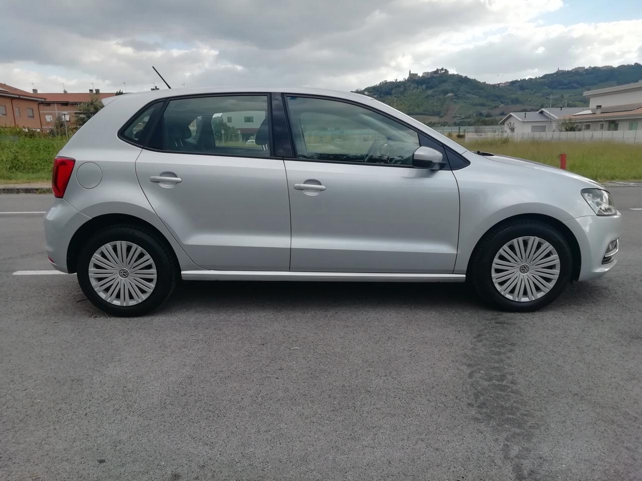 Volkswagen Polo 1.4 TDI 90 CV 5p. Comfortline BlueMotion Technology "NEOPATENTATI"