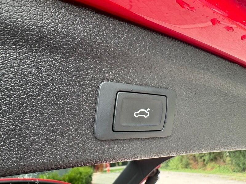 Audi Q3 35 2.0 tdi S line edition s-tronic