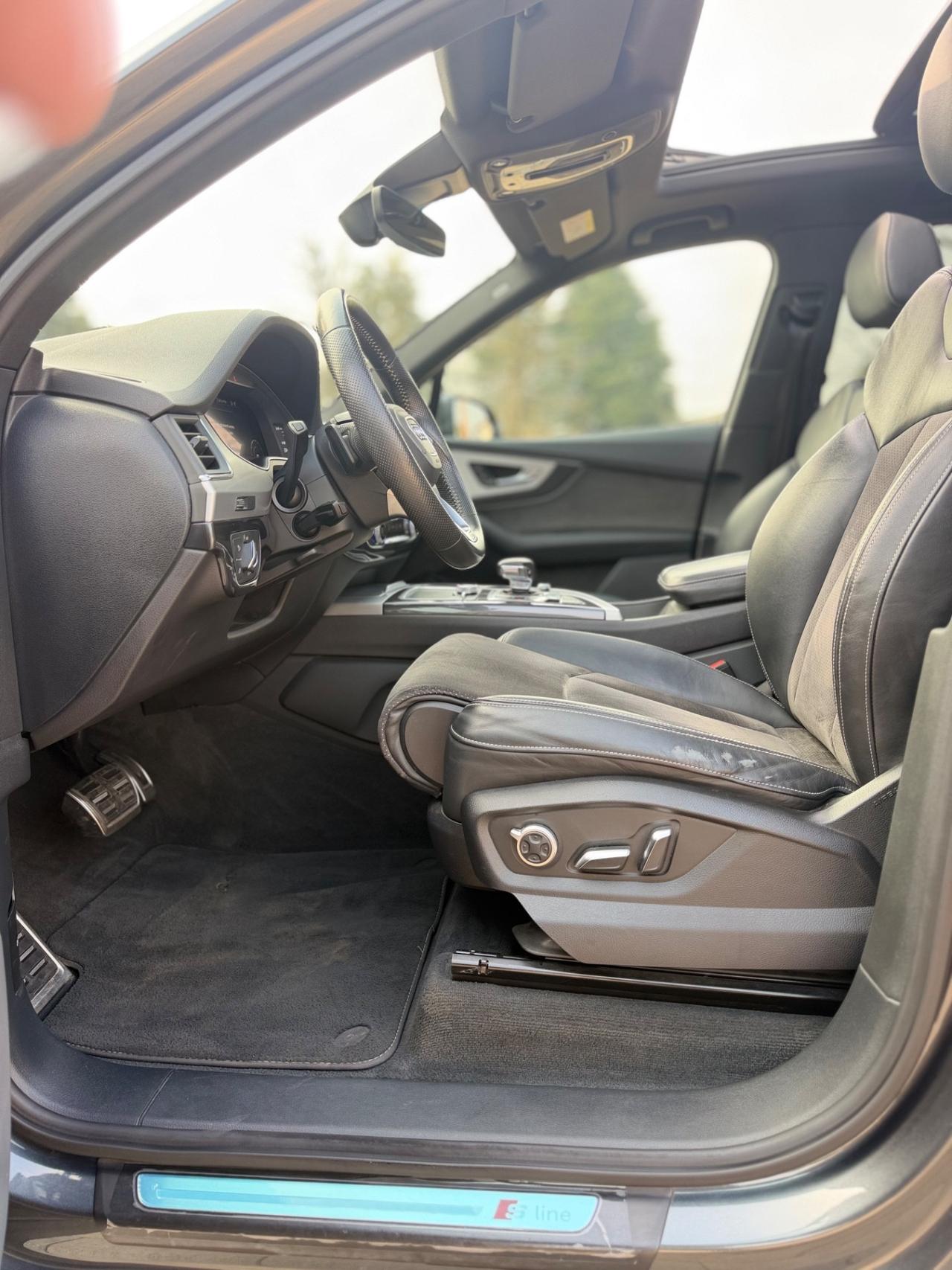 Audi Q7 50 TDI QUATTRO S LINE TETTO PANORAMICO