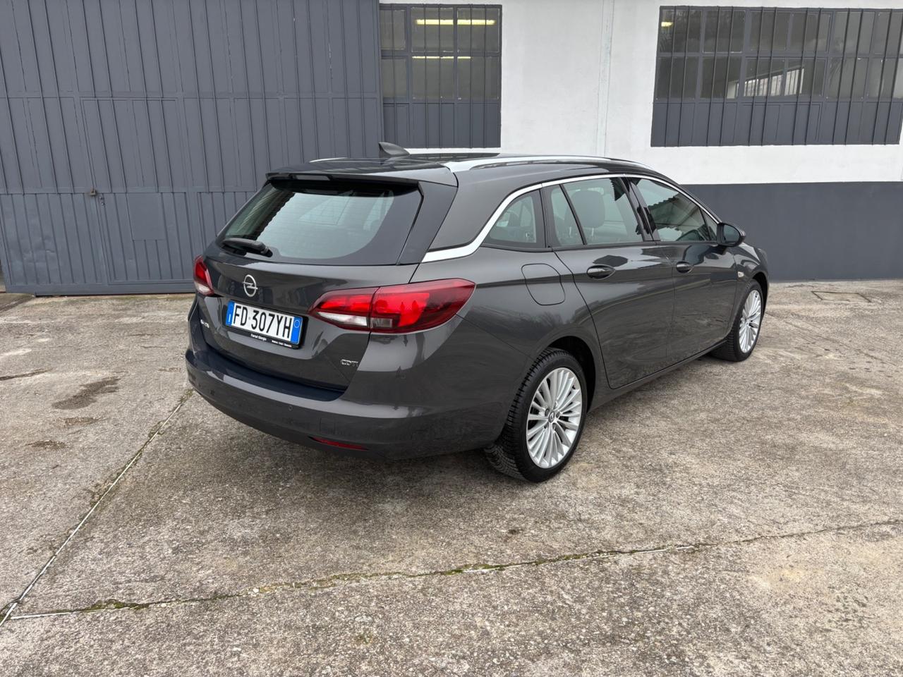 Opel Astra 1.6 CDTi. EURO6-B Garanzia 12 mesi