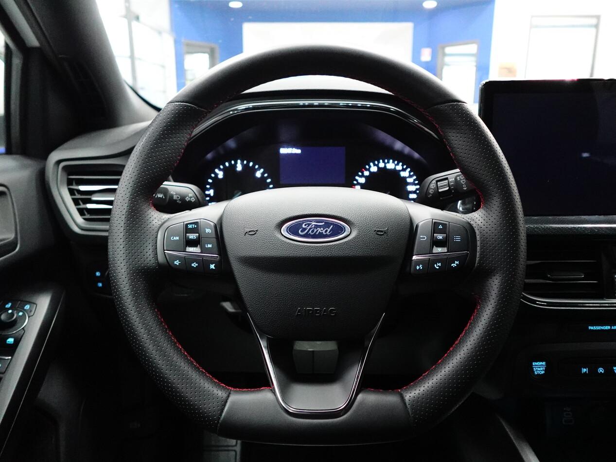 Ford Focus Wagon 1.5 EcoBlue 115 CV AUTO ST LINE SW