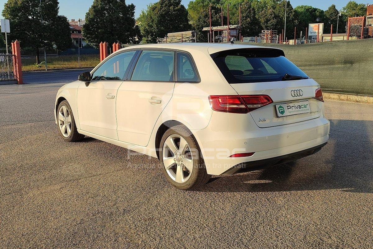 AUDI A3 SPB 30 g-tron S tronic Business