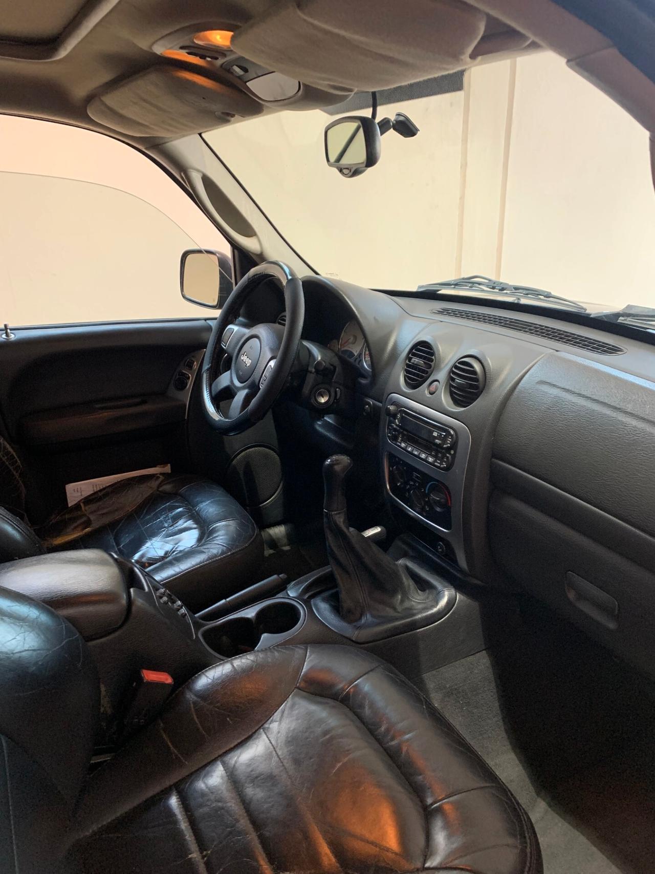 Jeep Cherokee 2.5 CRD Limited-leggi bene-appena manutenzionato-