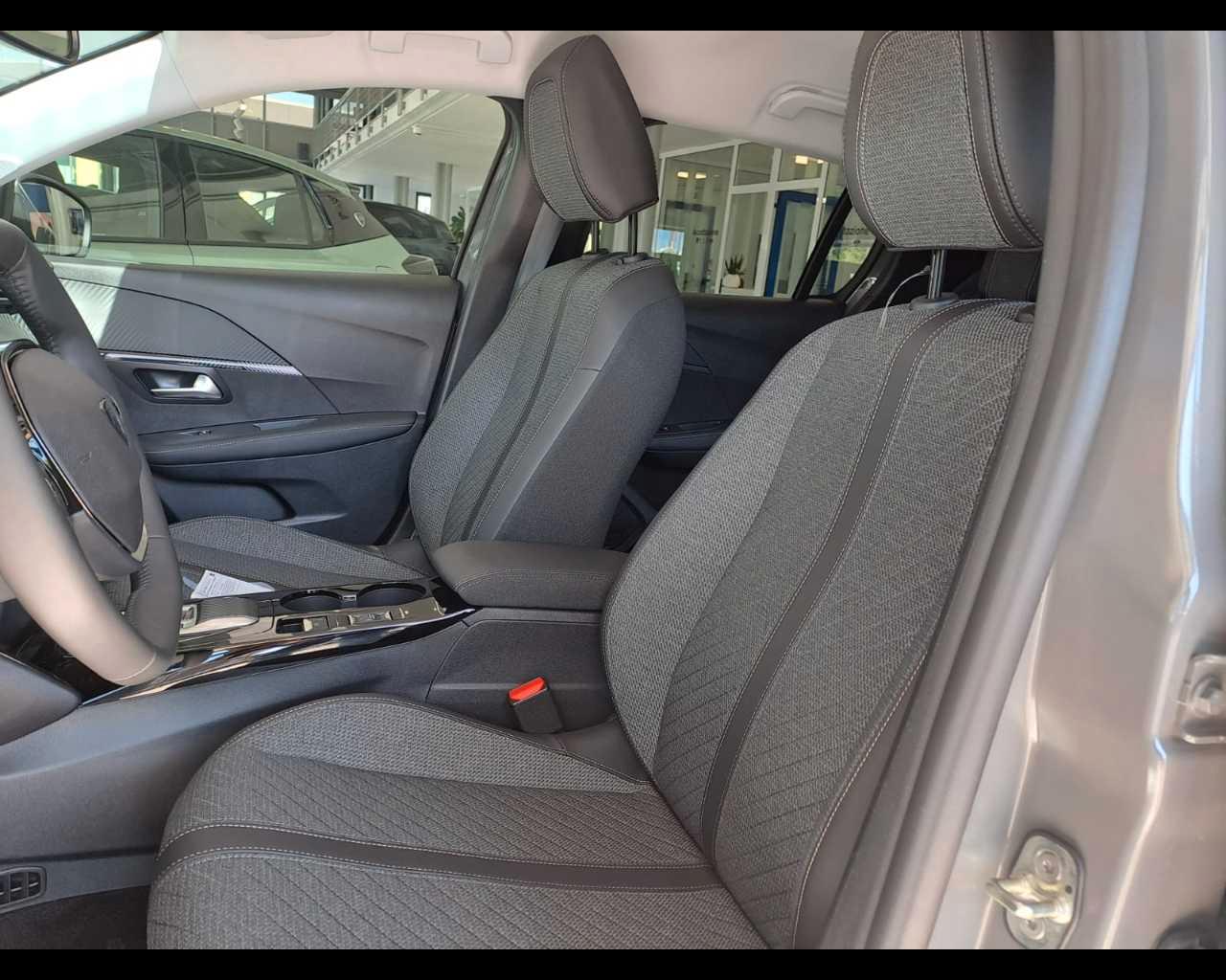 PEUGEOT 208 5P - ALLURE Hybrid 110 E-DCS6
