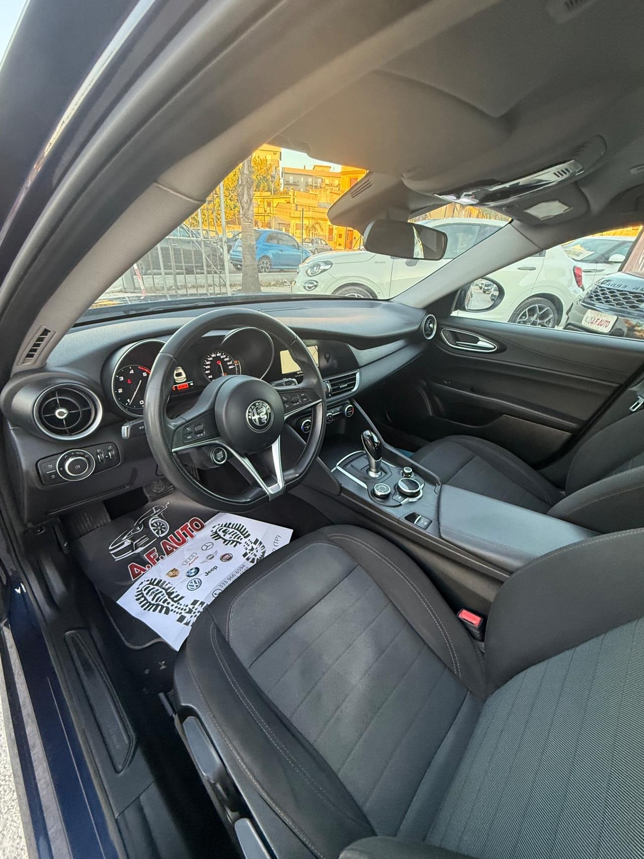 Alfa Romeo Giulia 2.2 Turbodiesel 136 CV AT8