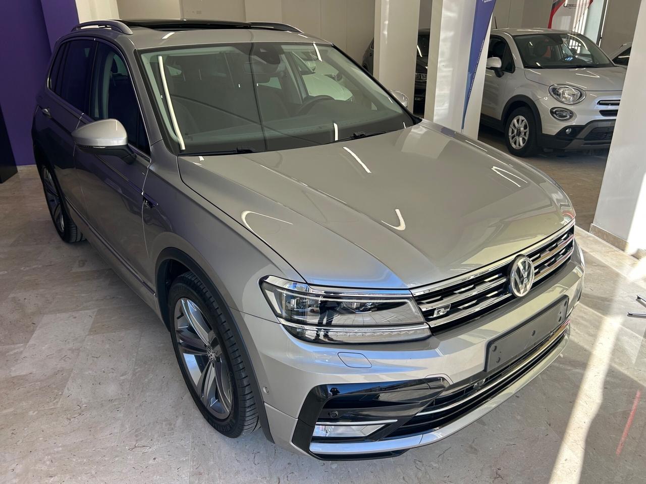 Volkswagen Tiguan 2.0 TDI R Line strafullll!!!!
