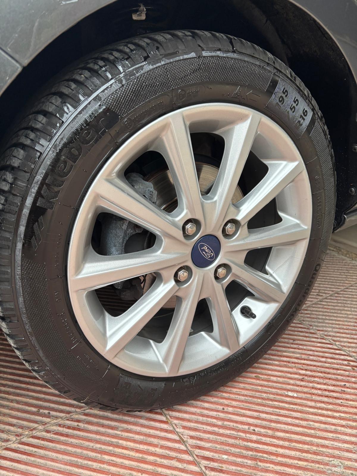 Ford Fiesta 1.5 EcoBlue 5 porte Titanium