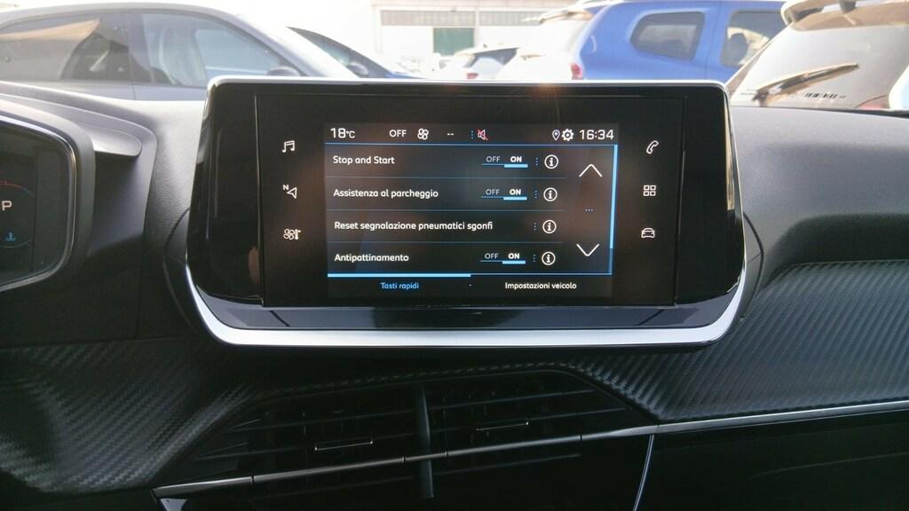 Peugeot 2008 1.5 BlueHDi Allure Pack EAT