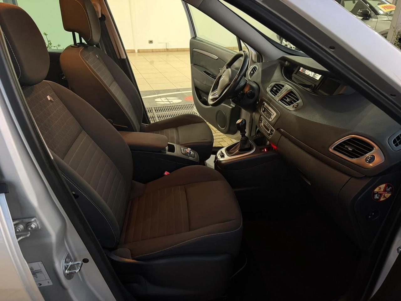 Renault Scenic Scénic XMod 1.5 dCi 95CV Limited