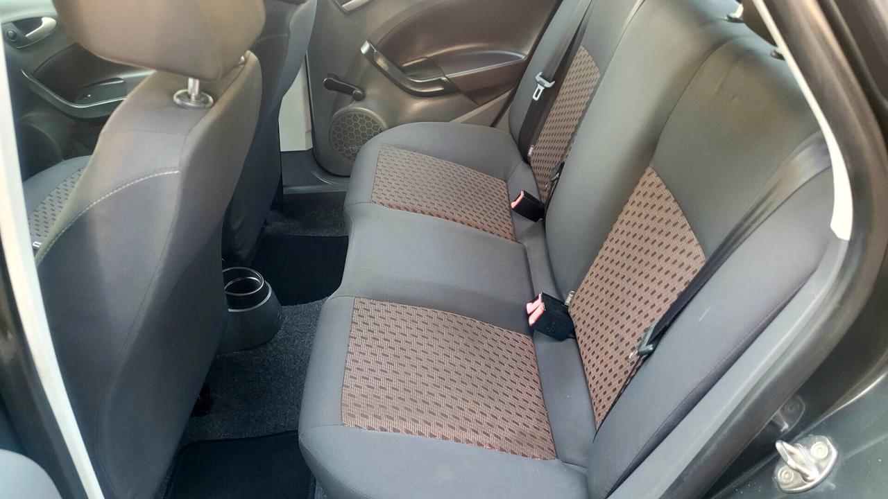 Seat Ibiza 1.2 5p. Reference Dual GPL!!