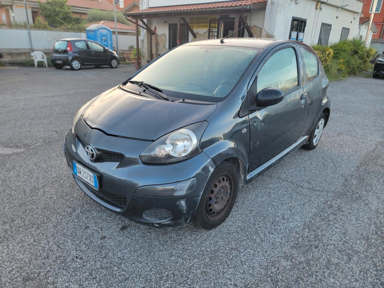 Toyota Aygo 1.0 12V VVT-i 3 porte INCIDENTATA