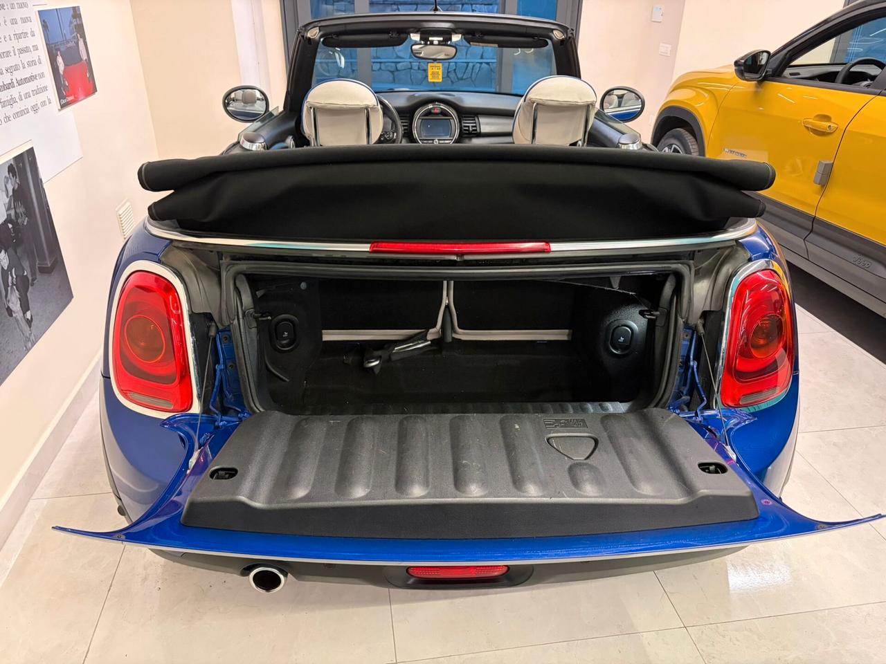 Mini 1.5 Cooper D Hype CABRIO