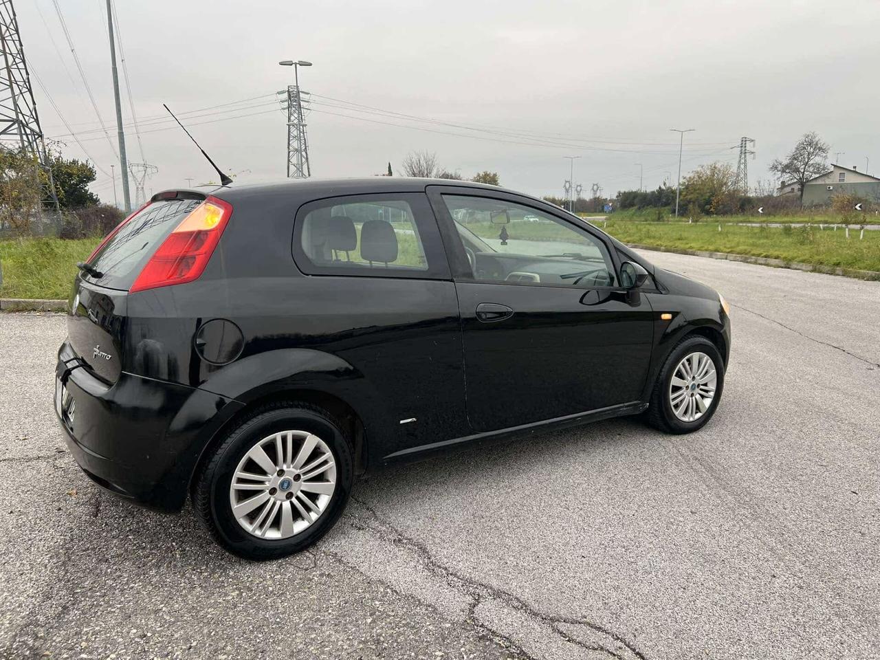 Fiat Grande Punto /NEOPATENTATI/1.3 MJT