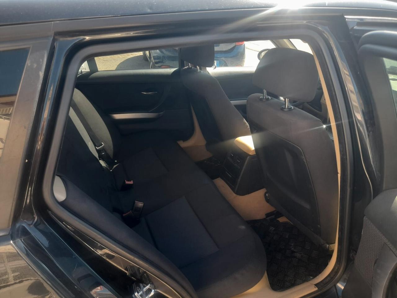 Bmw 320 2.0cc diesel(PRIVATO)- 2007