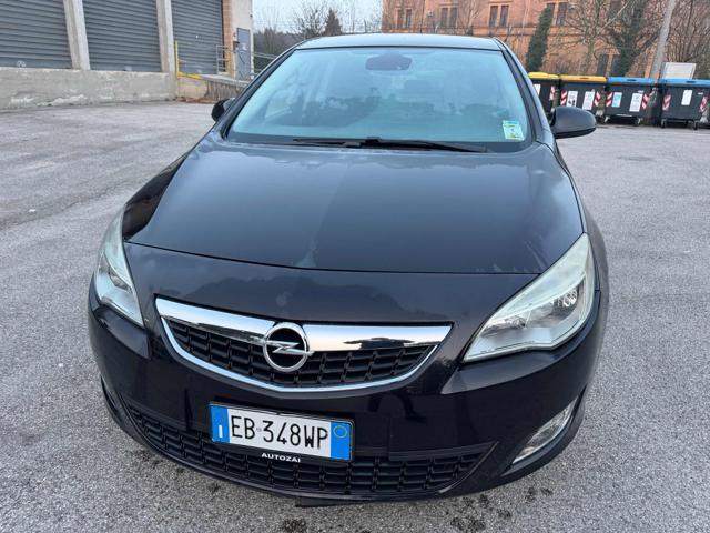 OPEL Astra 1.7 CDTI 110CV 5p Cosmo senza lavoro da fare