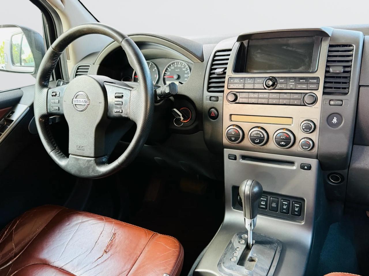 Nissan Pathfinder 2.5 dCi Sport Platinum*AUTOMATICO*7 POSTI*