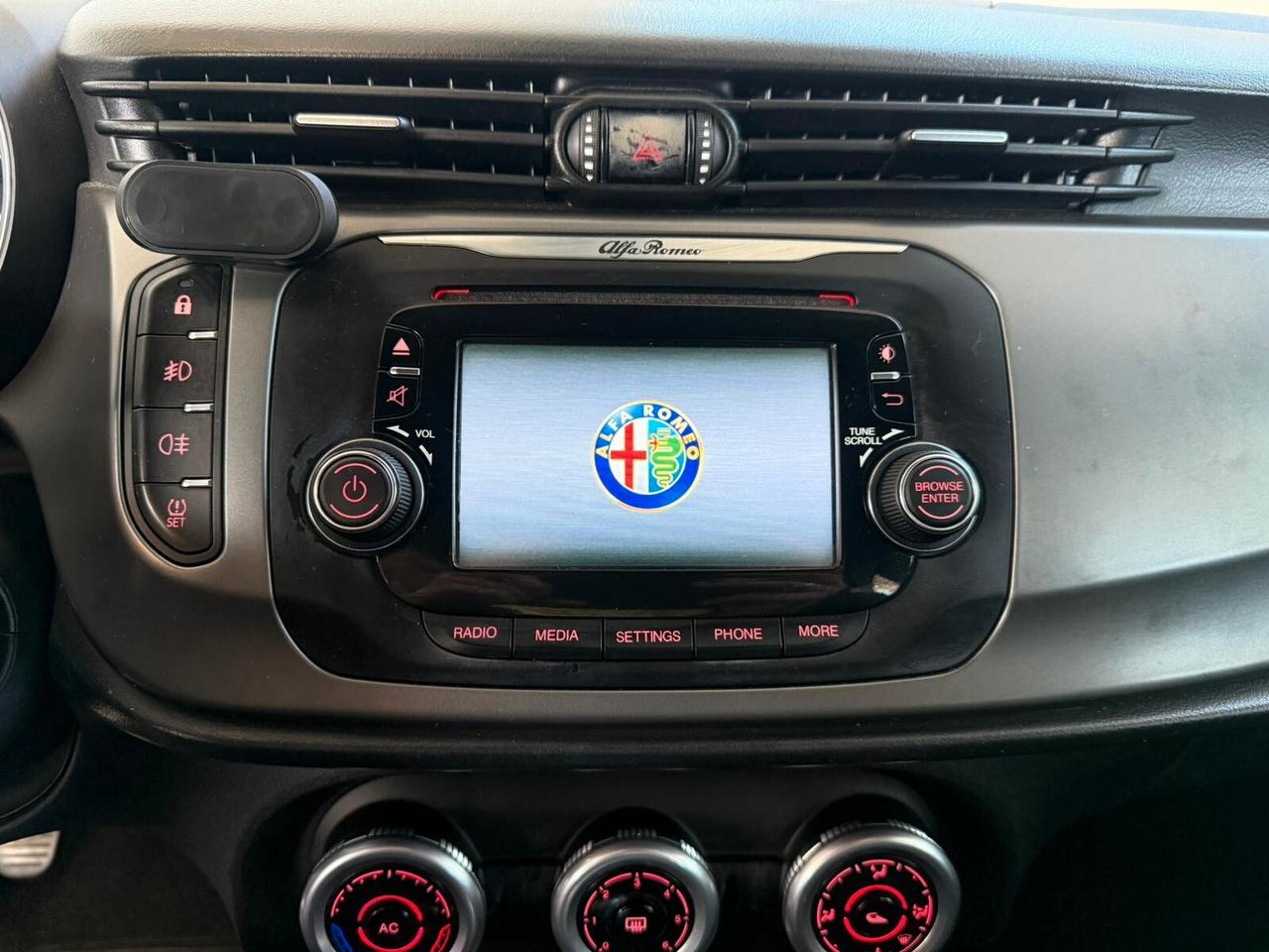 Alfa Romeo Giulietta 1.6 JTDm-2 105 CV