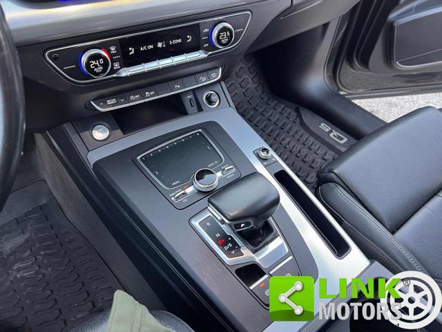 AUDI Q5 3.0 TDI quattro tiptronic Sport
