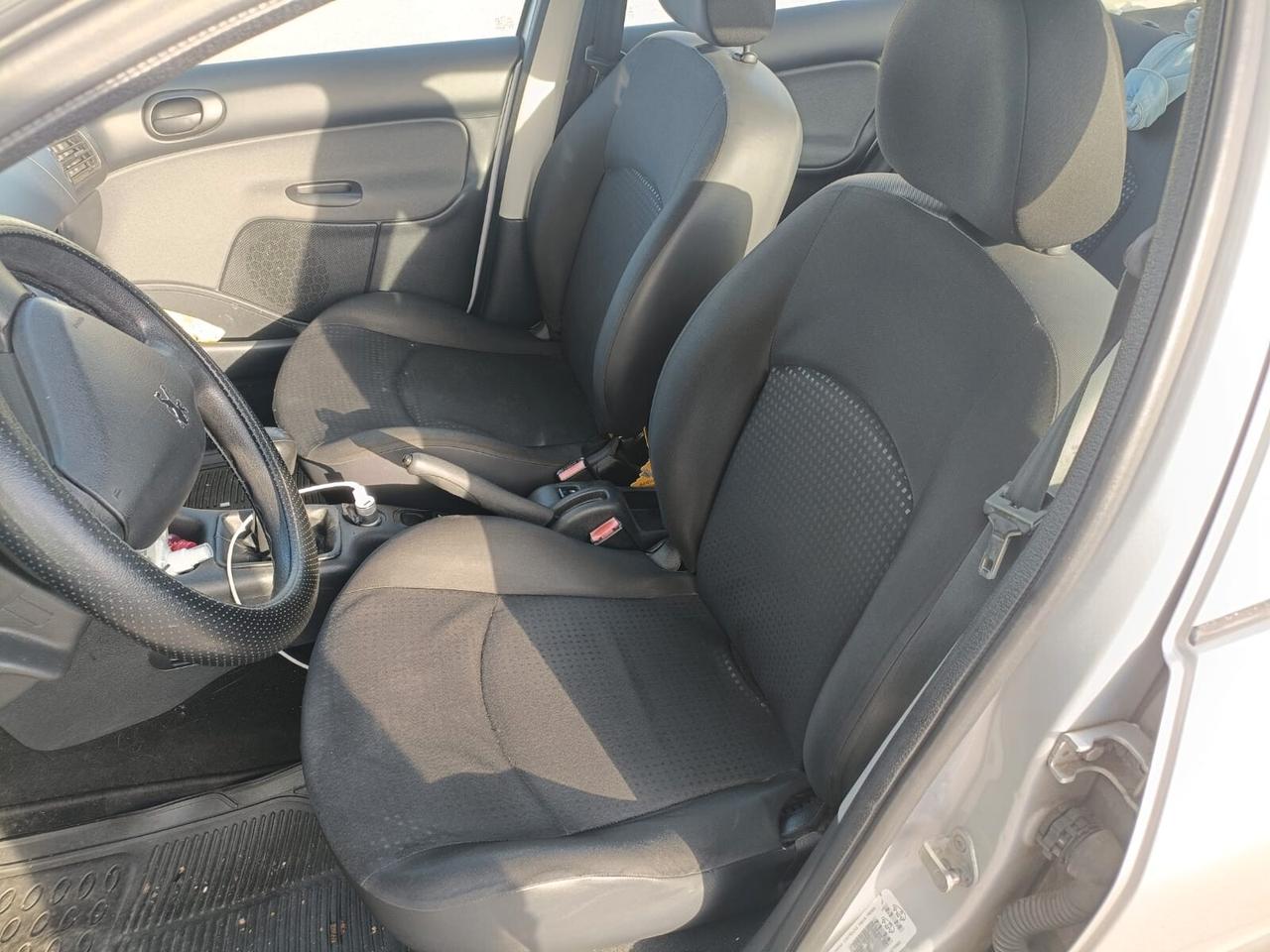 Peugeot 206 Plus 1.1 60CV 5p. GPL