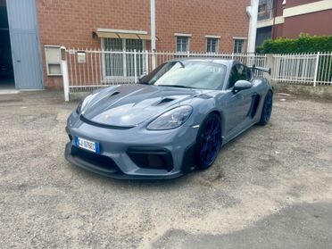 Porsche 718 Spyder Cayman 4.0 GT4 RS
