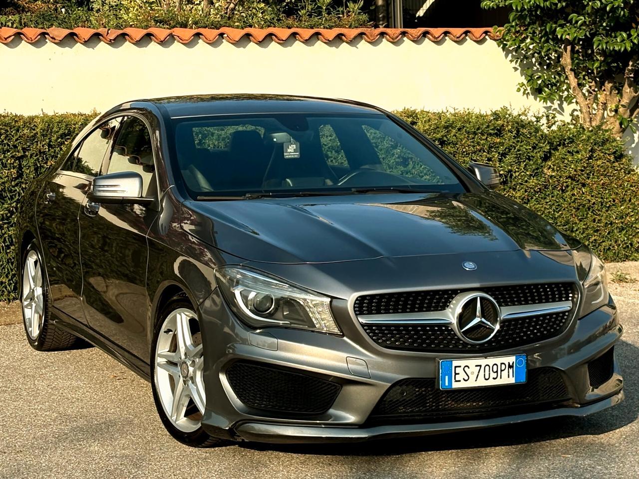 MERCEDES CLA 180i (benz.)- AMG int/est-BERLINA-2013