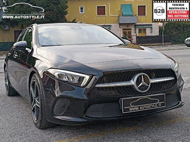 MERCEDES-BENZ A 180 d Automatic Business