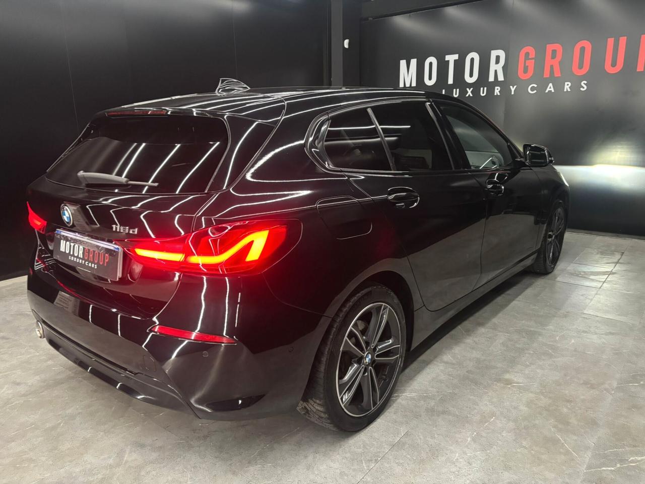 Bmw 116d 5p. Advantage 1.6 116cv